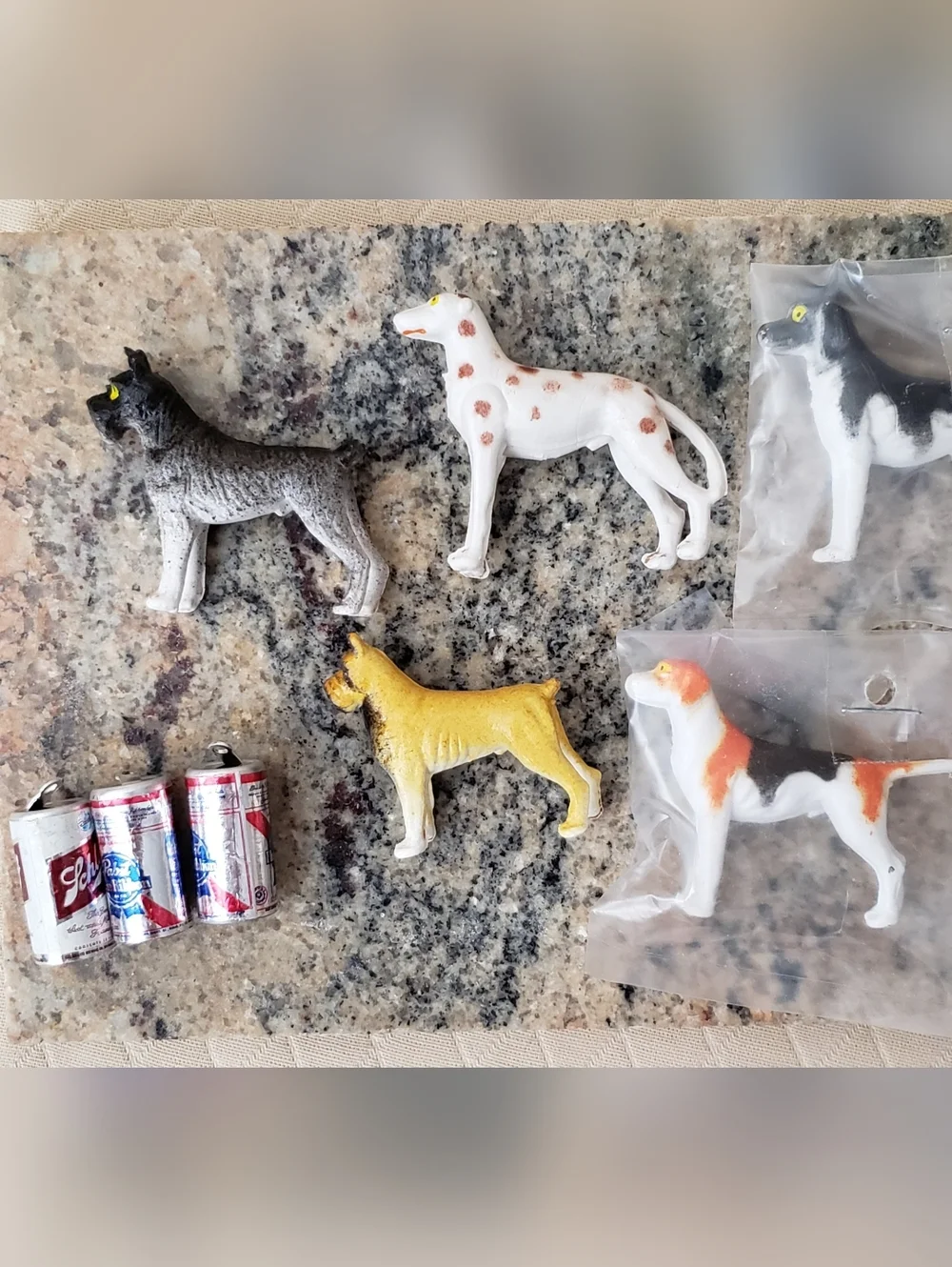 Cake Toppers 5 Dogs Plus 3 Beer Cans